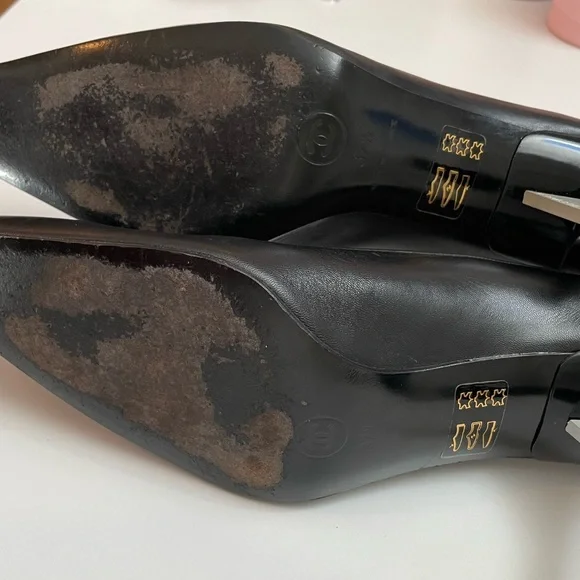 Chanel Black Leather Square Toe Kitten Heels Logo Vintage Size 7 - Picture 6 of 11